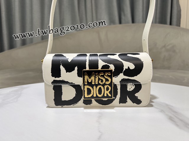 Dior专柜2024新款迪奥高仿原单Miss Dior翻盖手袋小牛皮肩背包 djfk1254